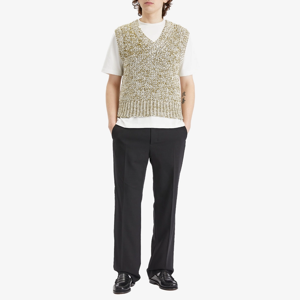AMI Paris Men's Sleeveless V Neck Sweater White Cream/Lichen